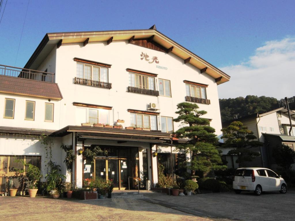 Ikemoto Hotel Nozawaonsen Buitenkant foto